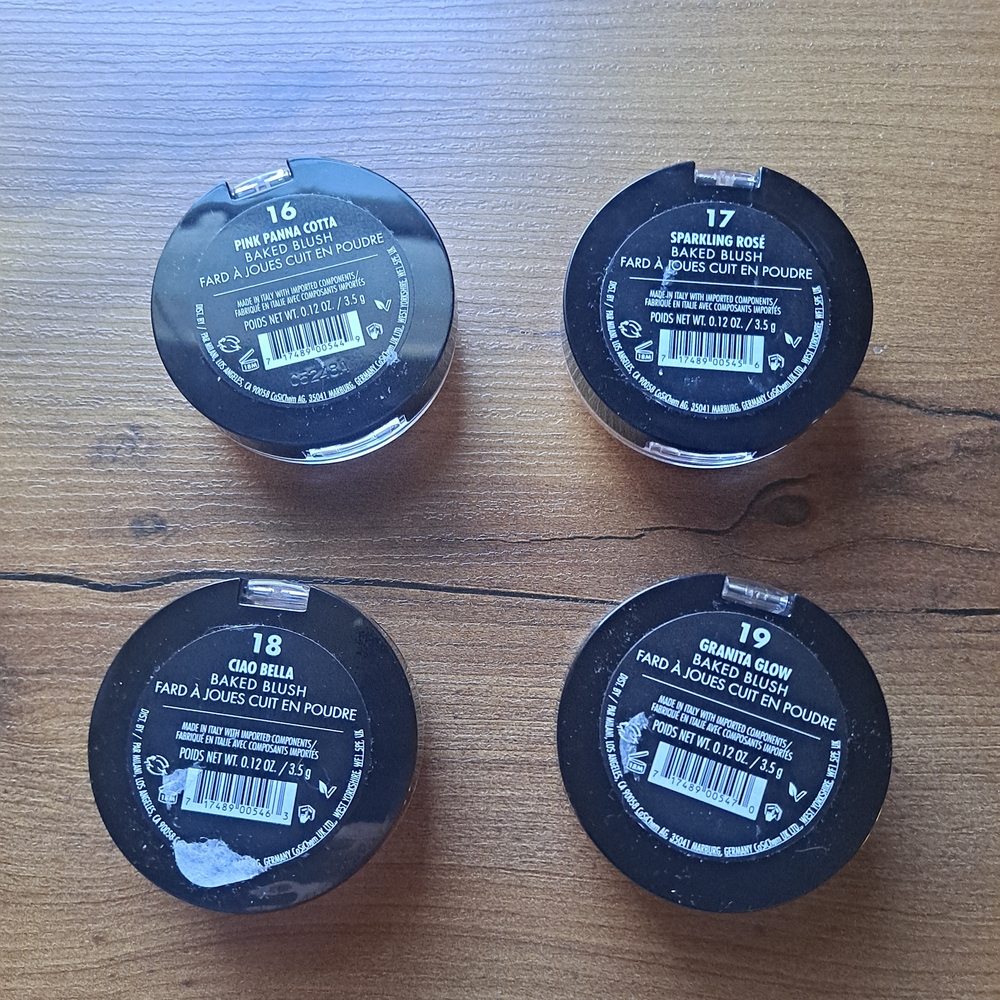 Custom Milani Bundle for @beauty_talk. 8 Baked Blush, 1 Bronzer - Picture 9 of 9